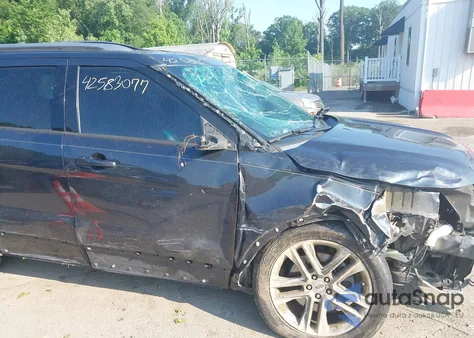 2017 Ford Explorer Xlt из США, поврежденный, VIN 1FM5K8D82HGA65977